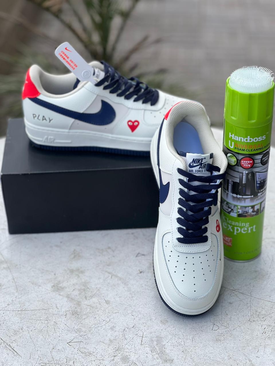 Nike Air Force 1 Low - White & Navy Comme des Garçons PLAY