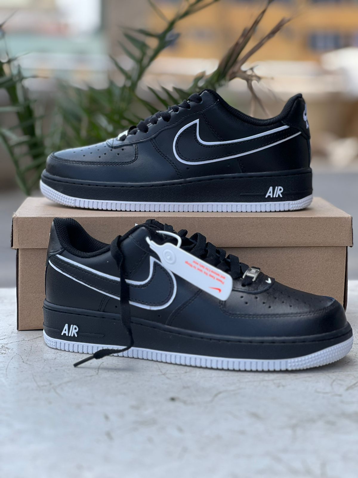 Air Force 1 Sneakers - Classic Black & White