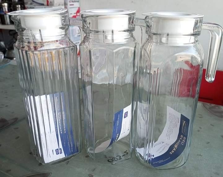 Glass Pitcher With Lid