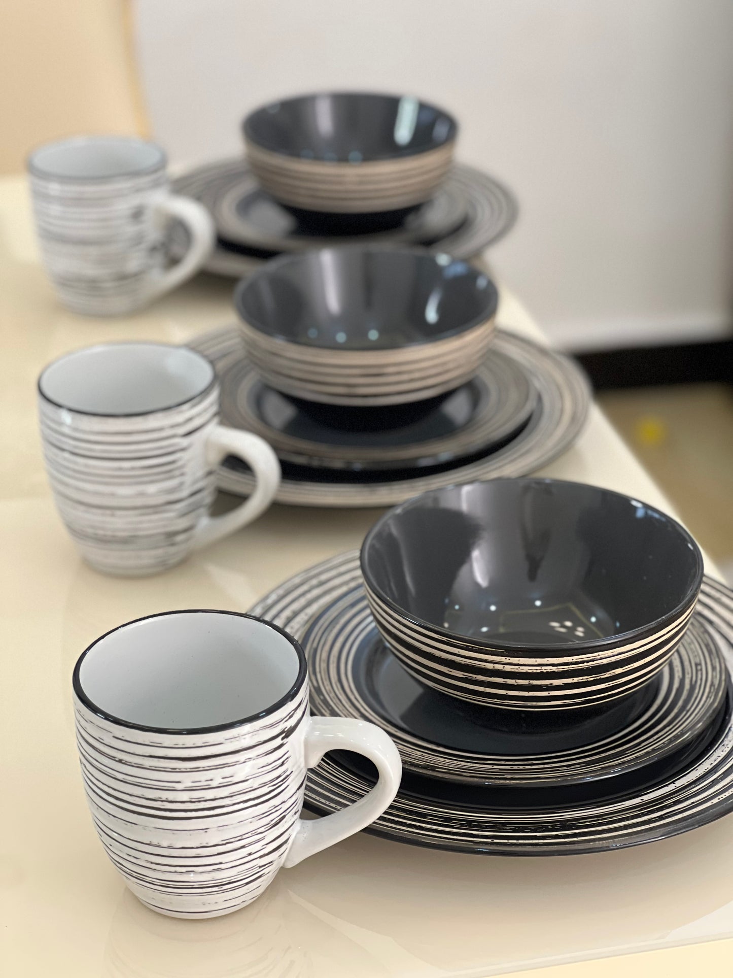 16pc Dinner set