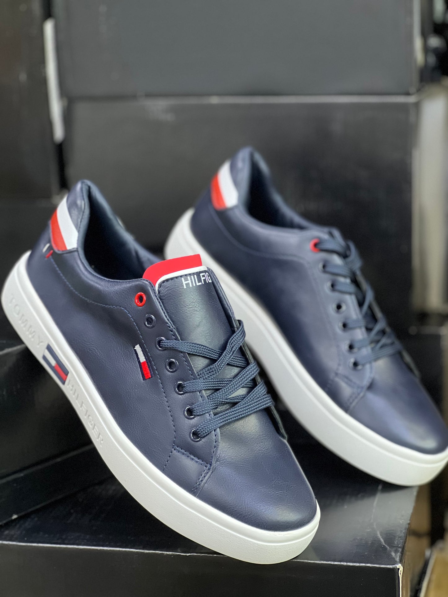 Tommy Hilfiger Smart Casual Sneakers - Navy Blue