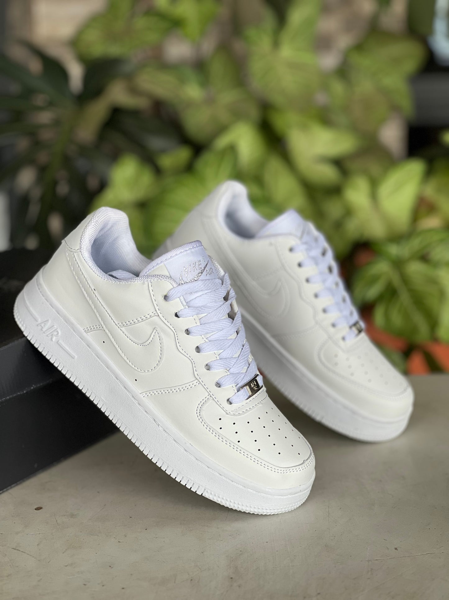 Nike Airforce 1 Sneakers - White