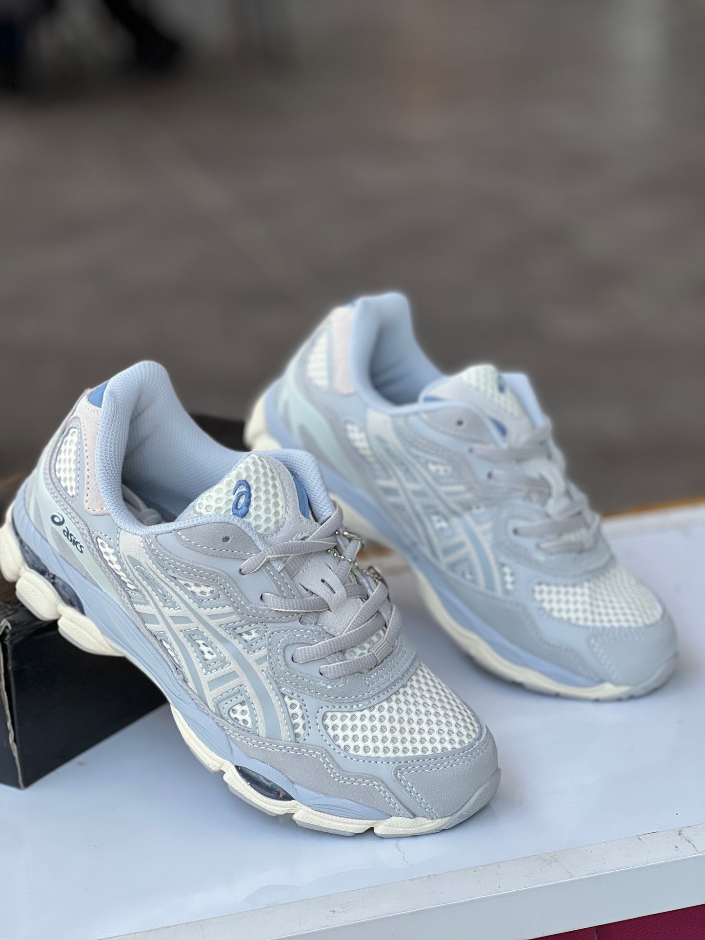 ASICS Gel NYC Sneakers - Ivory/ Mid grey