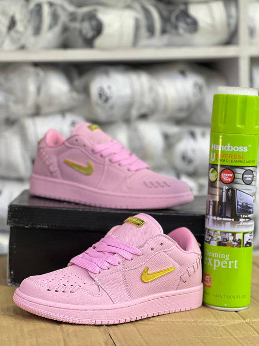 Air Jordan 1 Low Sneaker - MoM Perfect Pink