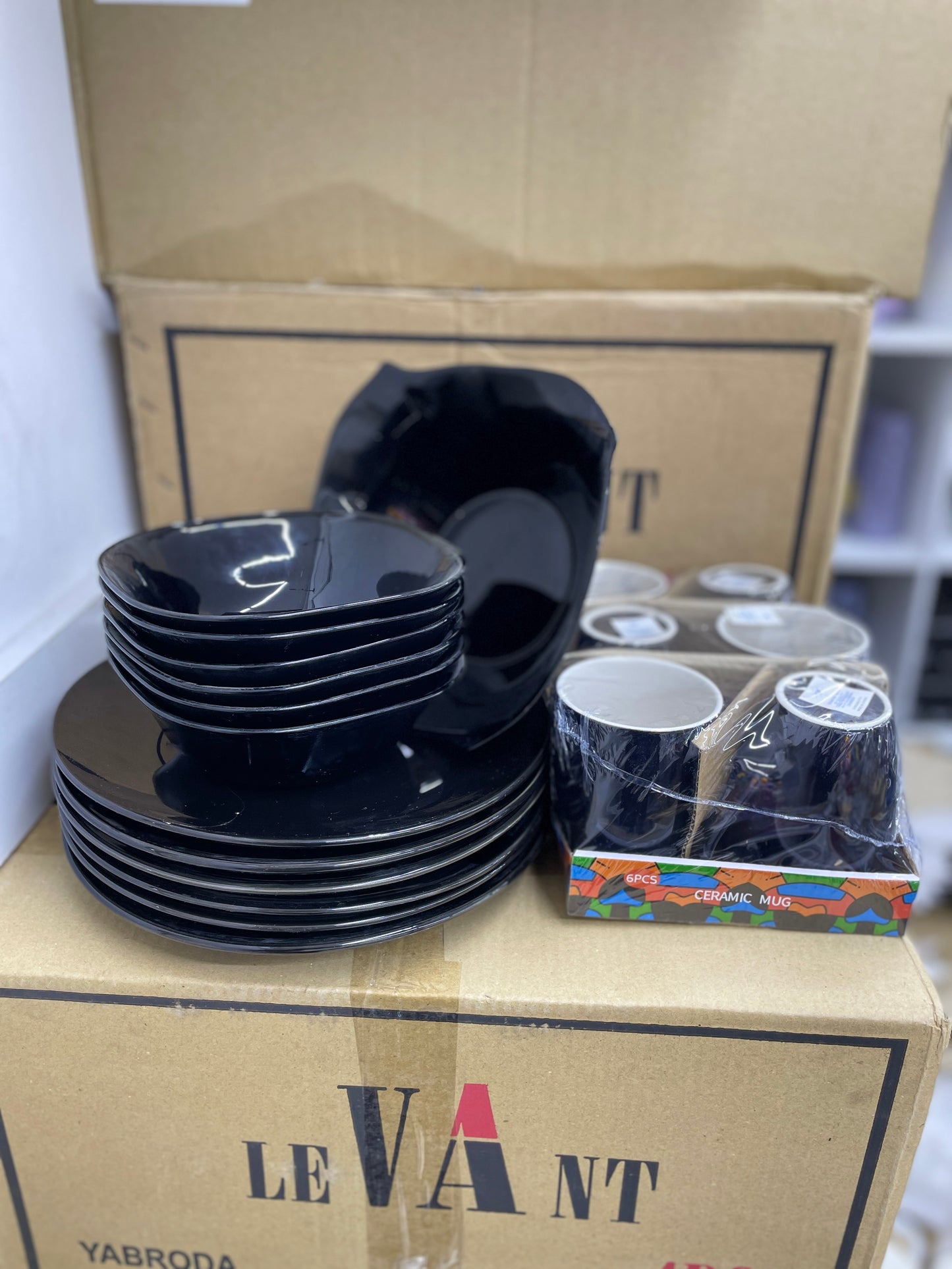 Black Dinner Set (Salad Bowl)