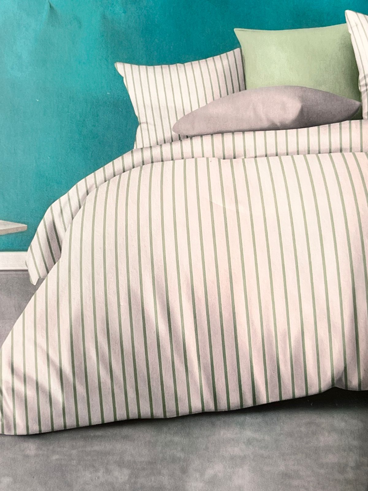 Bed Sheets + Pillow Case Set #003 - Stripes