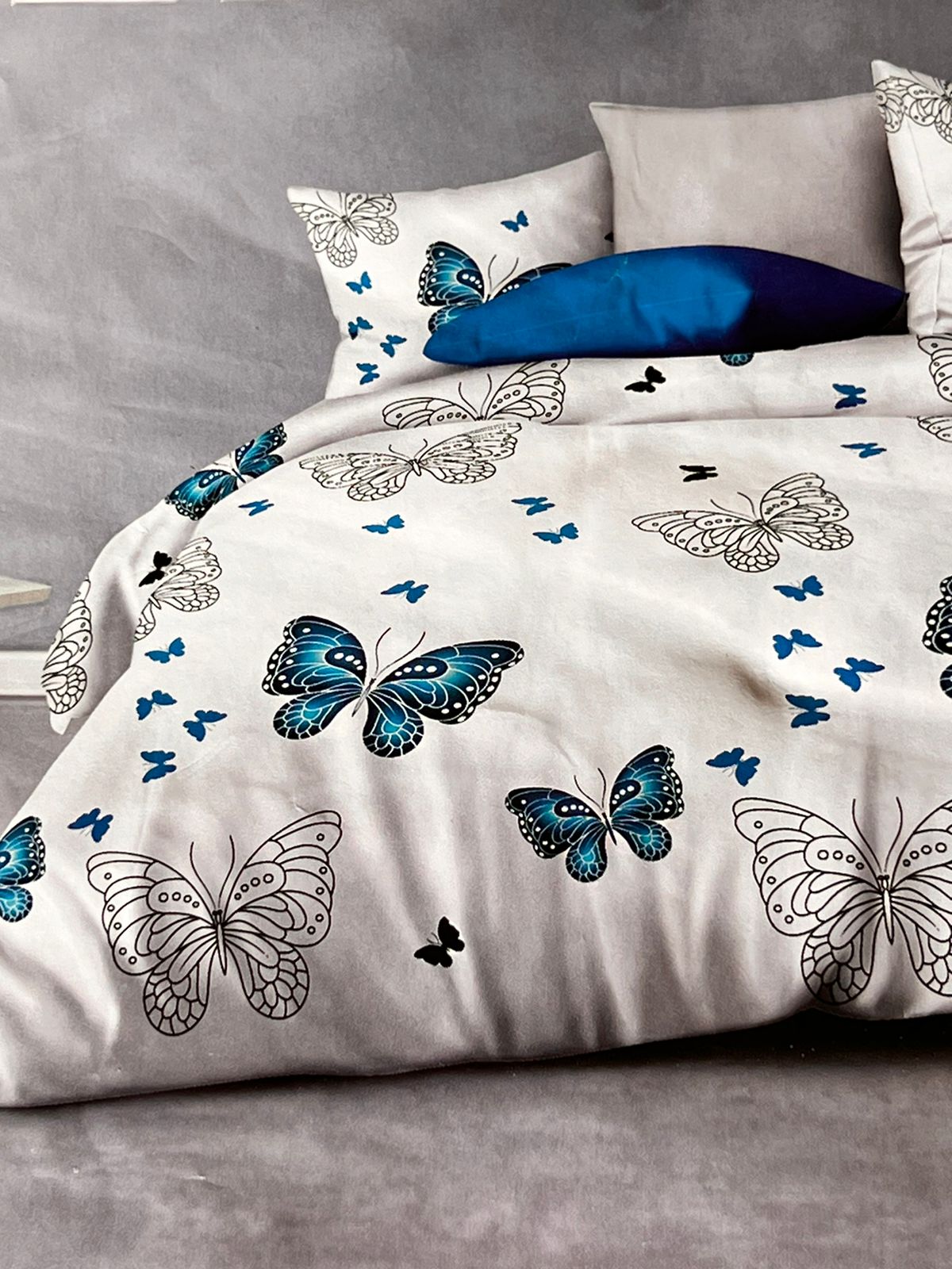 Bed Sheets + Pillow Case Set #001 (Printed) - Whites