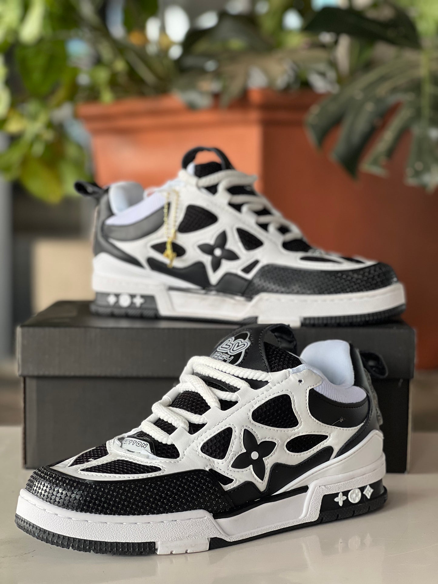 Louis Vuitton skate sneakers - Black white