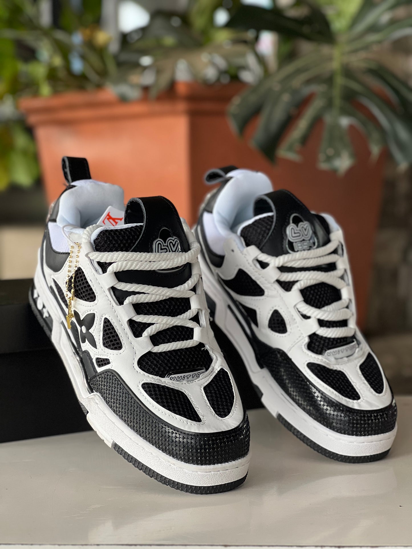 Louis Vuitton skate sneakers - Black white