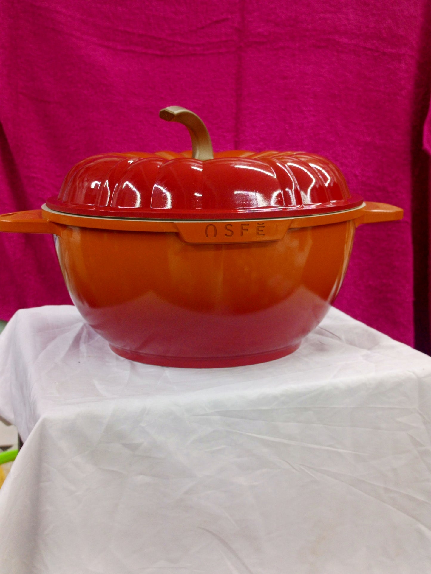 Non-Stick Cookware Set with Pumpkin Lid (10 piece)
