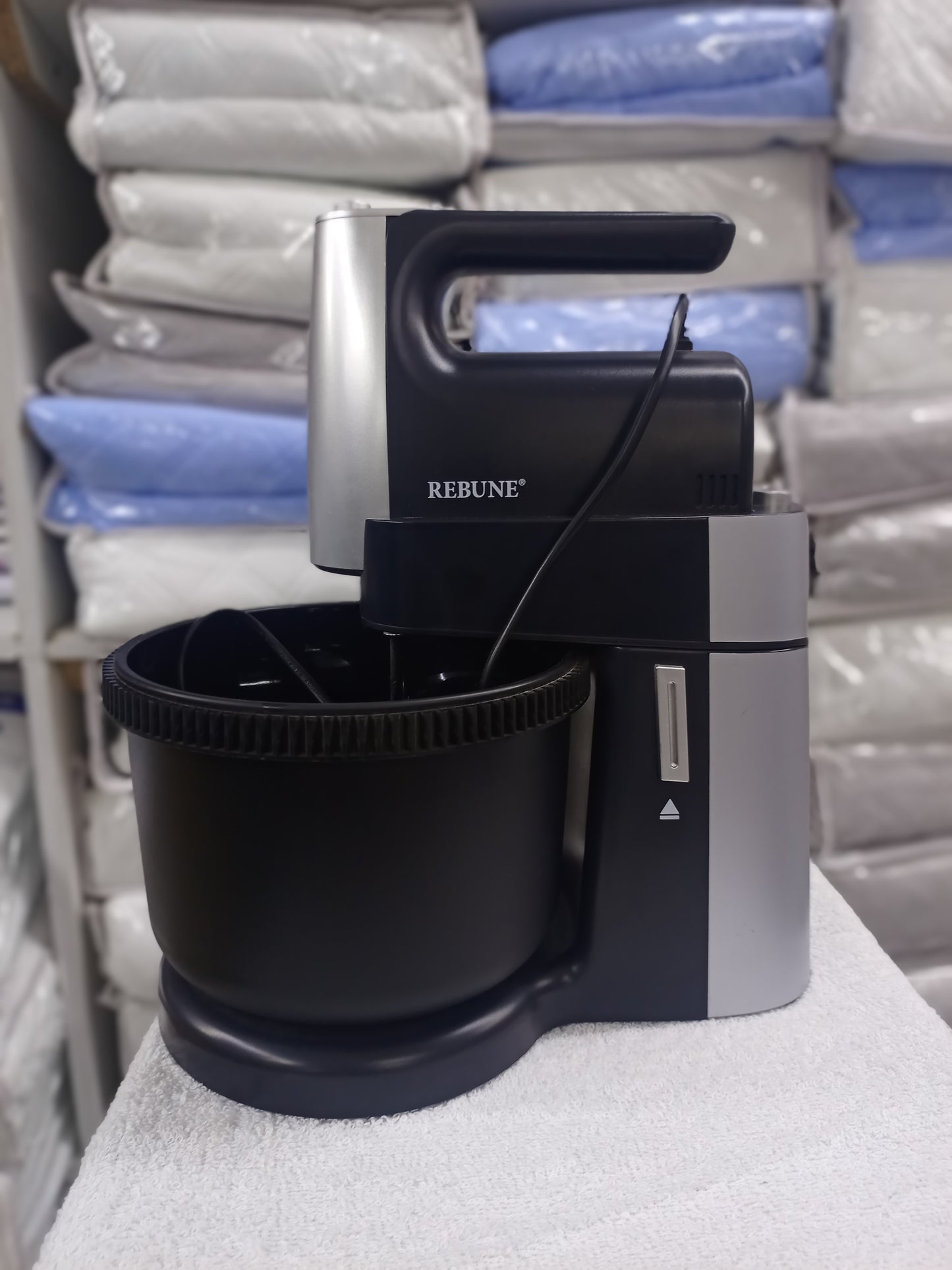 Rebune Electric Food Mixer (2.7L)