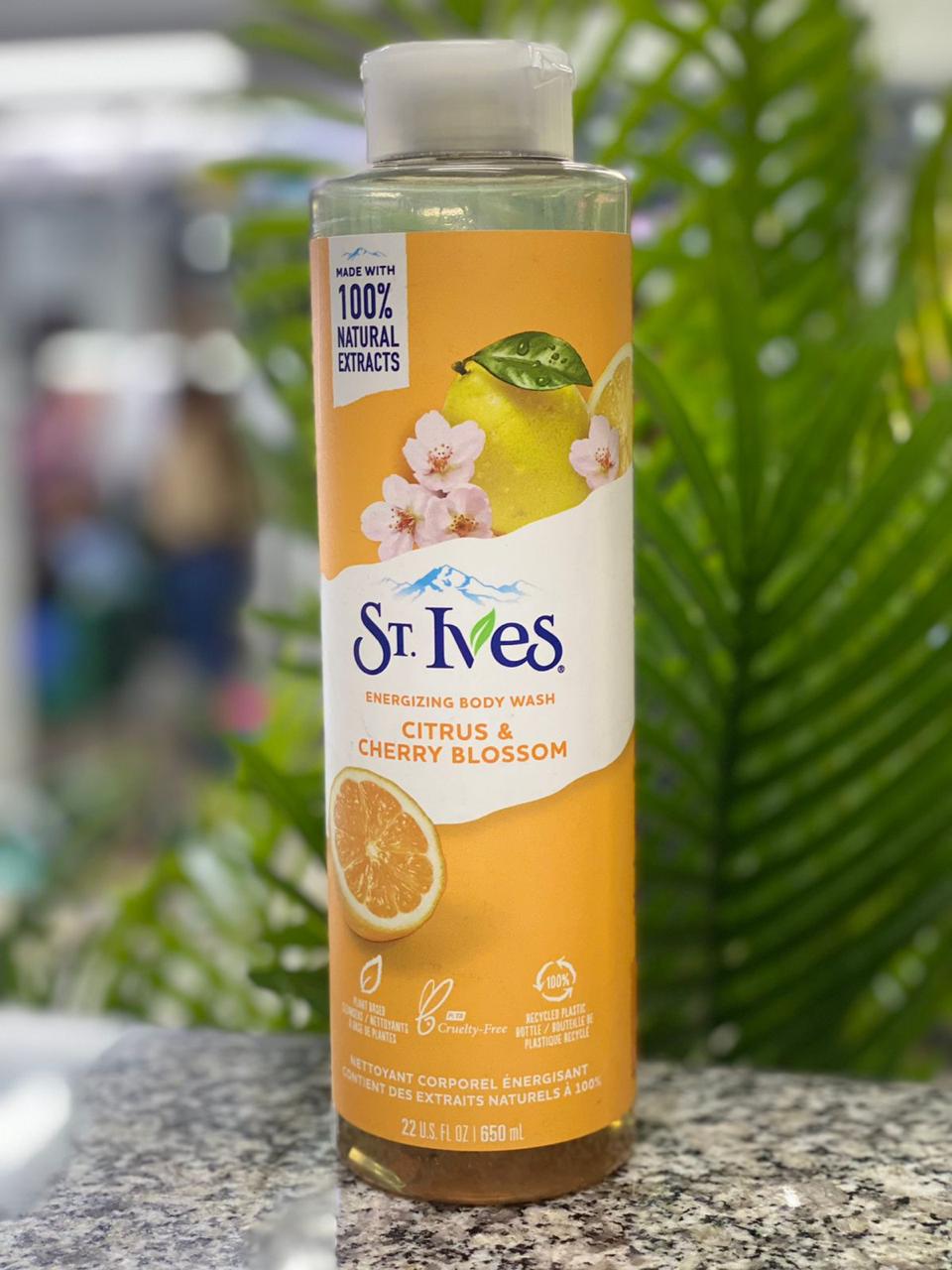 St. Ives Purifying Body Wash - 650ML