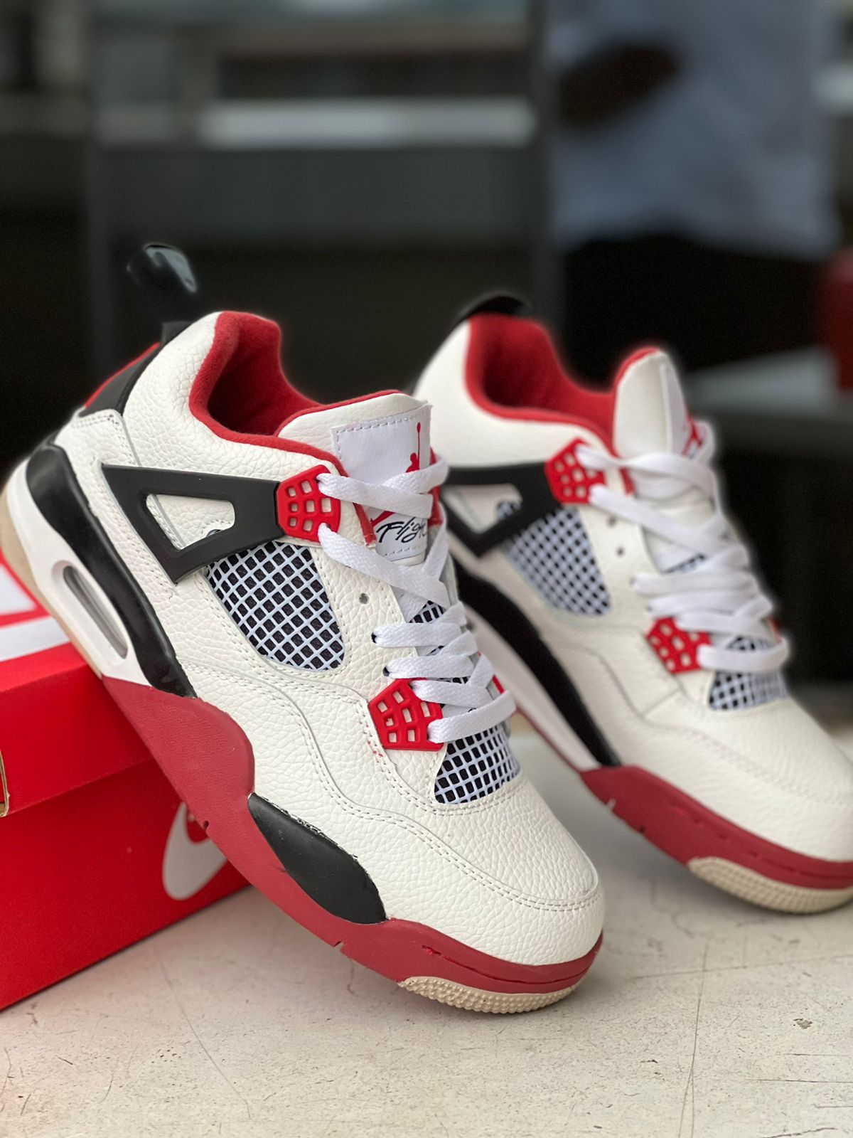 Nike Air Jordan 4 Retro Sneakers "Fire Red"