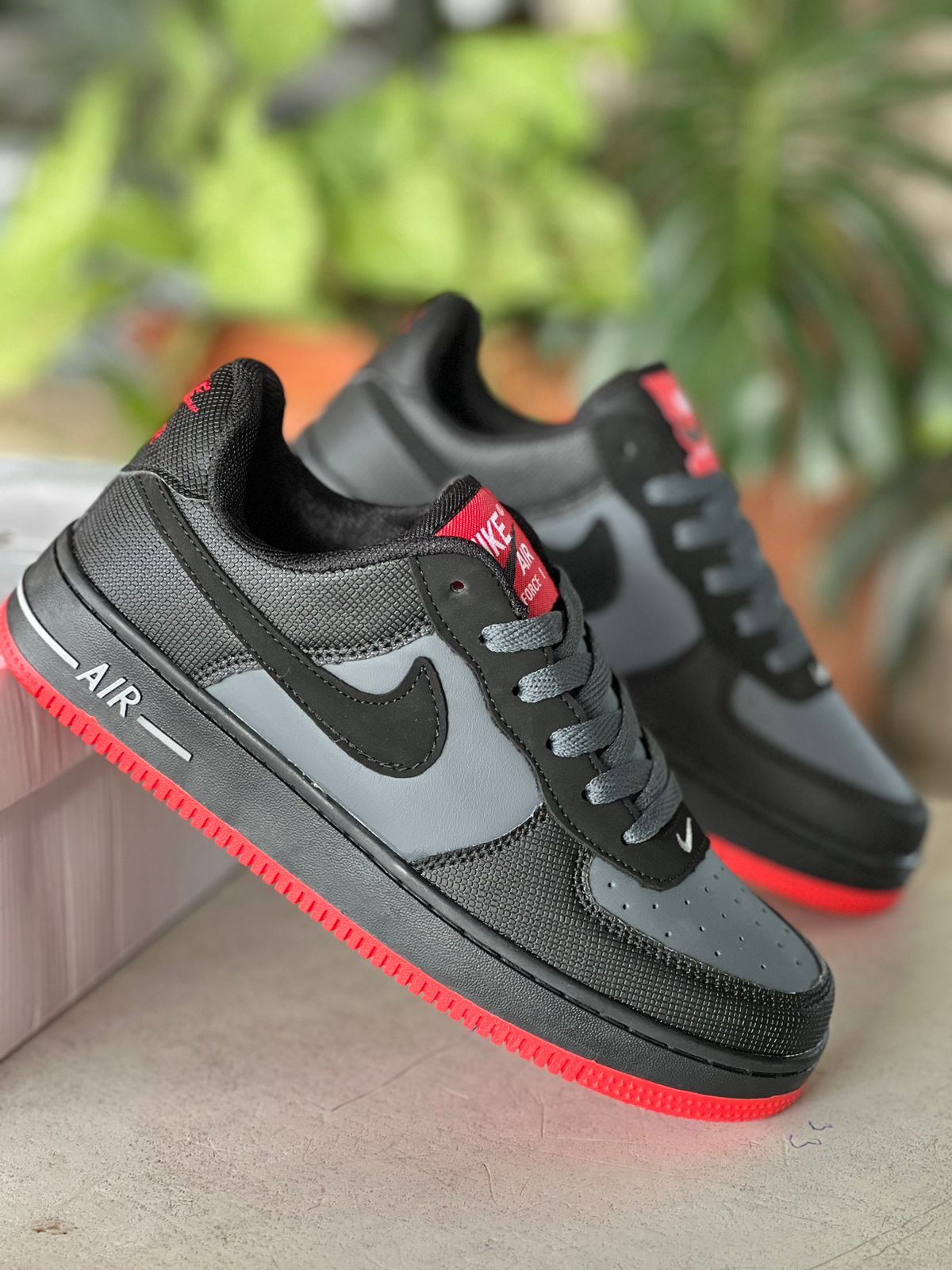 Nike Airforce 1 "Mid Grey" Sneakers - Red