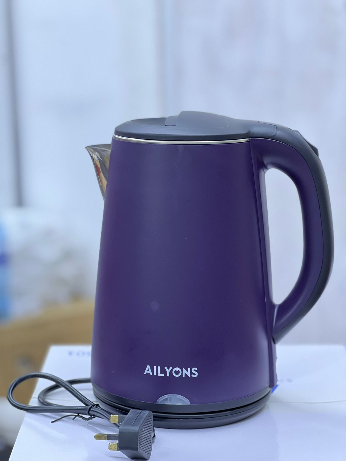 Ailyons Electric Kettle