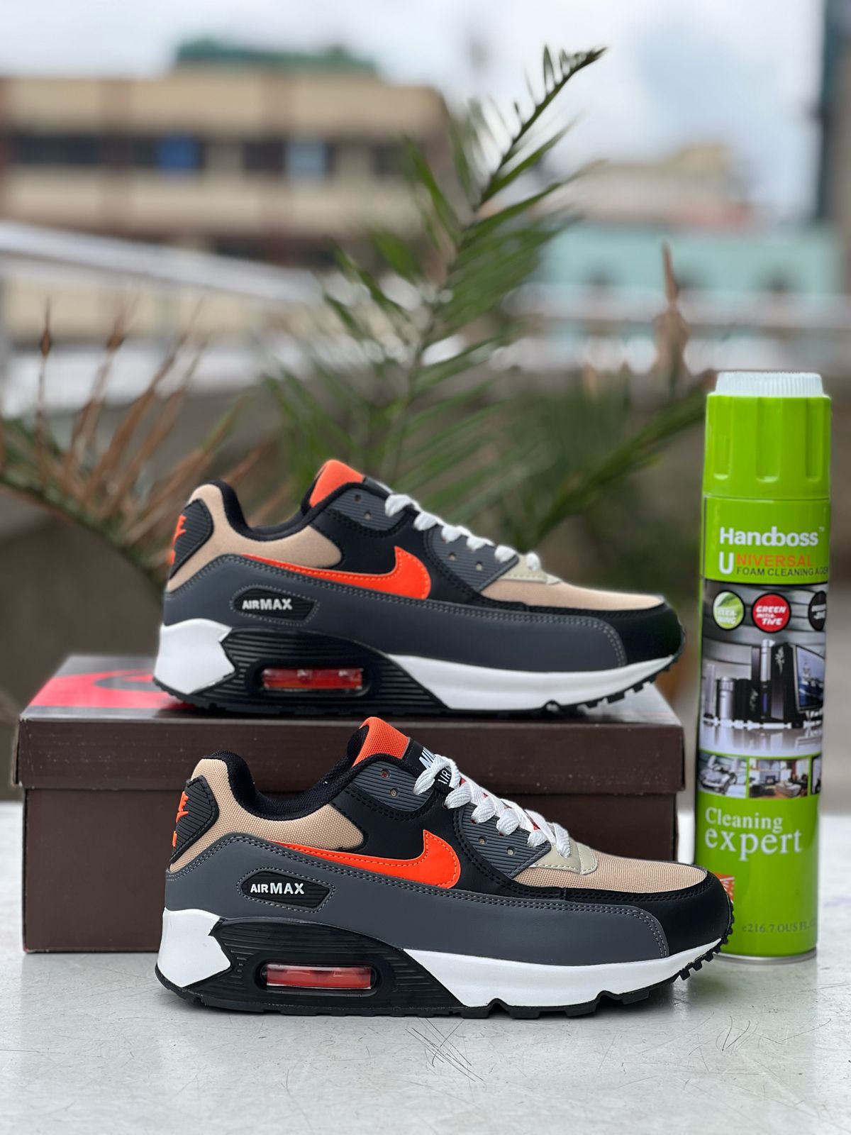 Nike Air Max 90: Bold Colors, Timeless Comfort