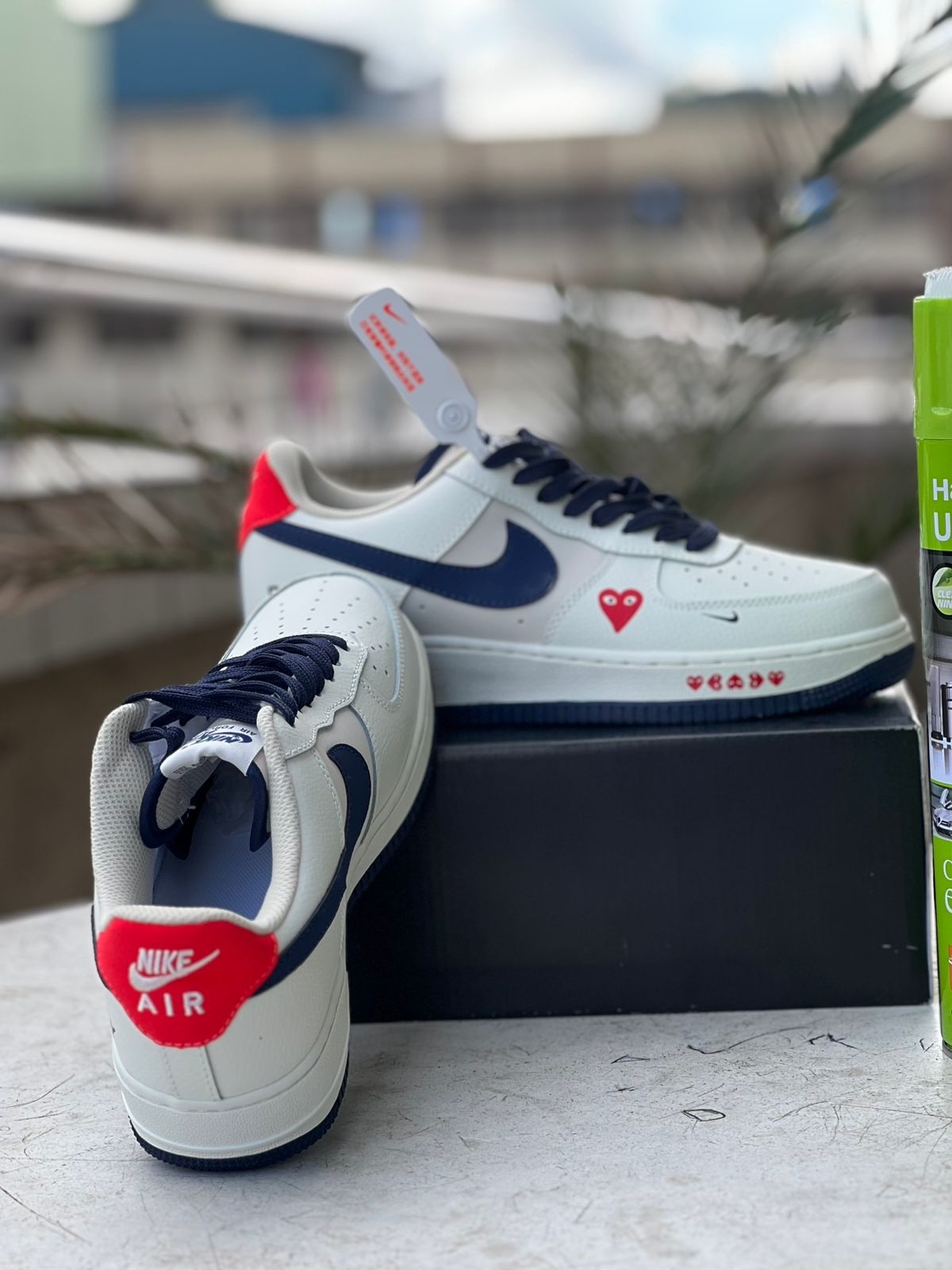 Nike Air Force 1 Low - White & Navy Comme des Garçons PLAY