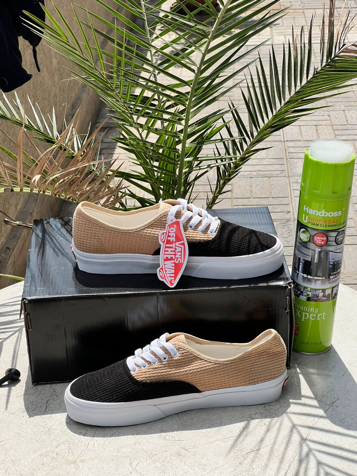 Vans Woven & Black Coudroy Sneakers