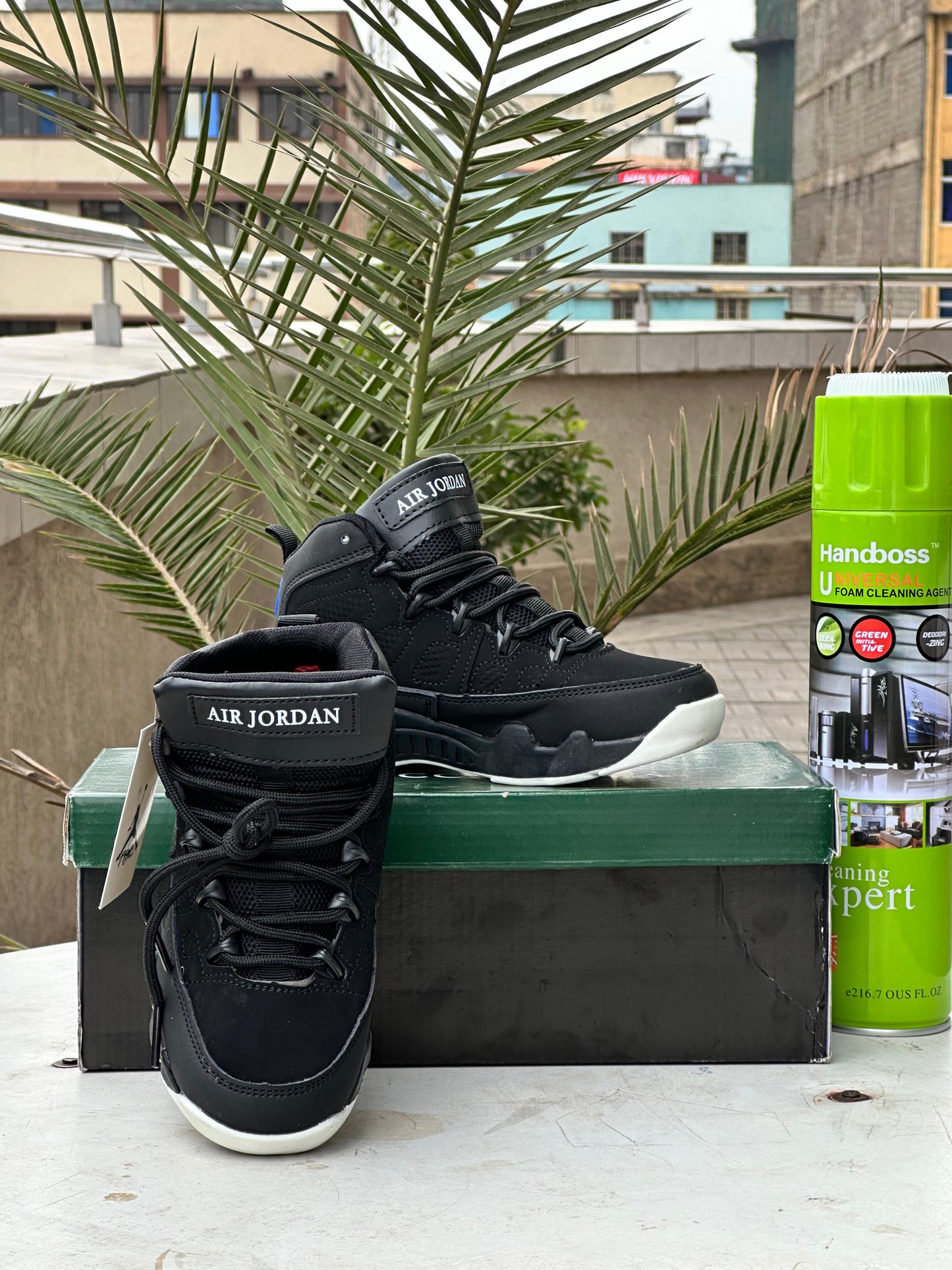 Air Jordan 9 Retro kids – Triple Black with White Sole