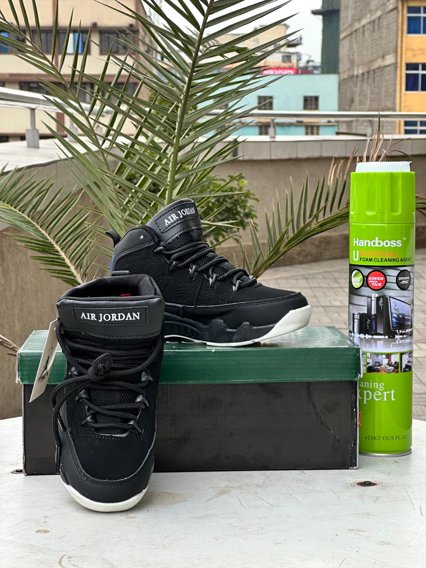 Air Jordan 9 Retro kids – Triple Black with White Sole