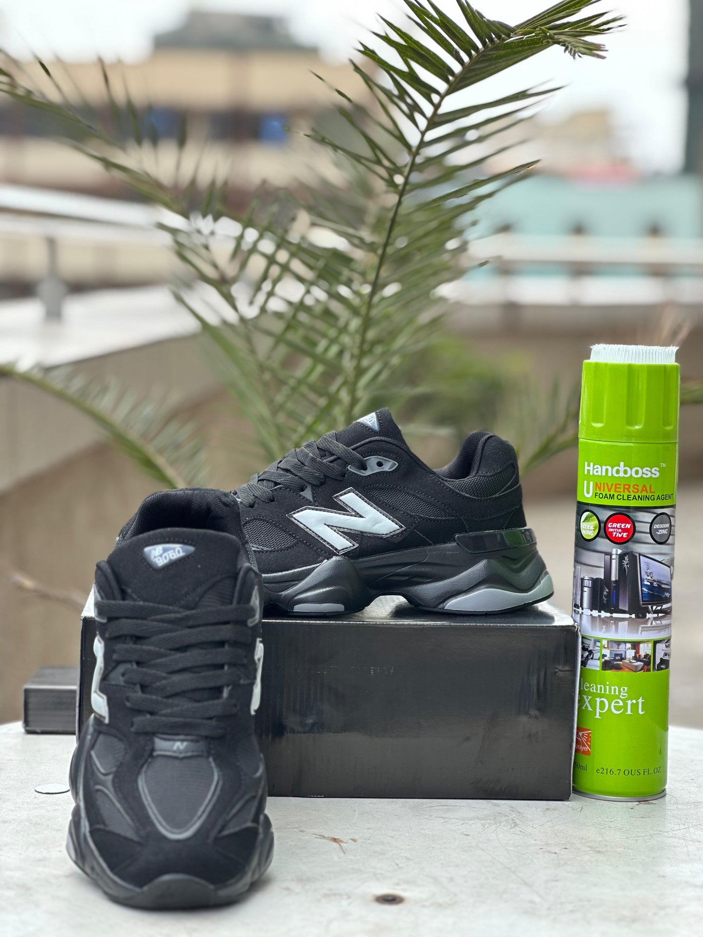 New Balance 9060 – Triple Black