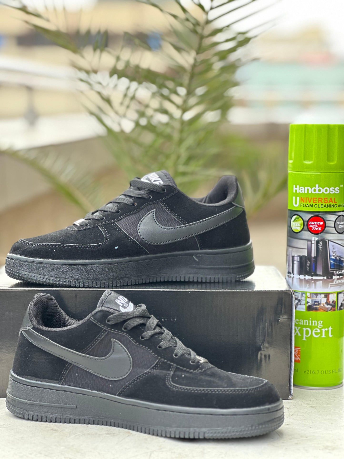 Nike Air Force 1 Low Triple Black