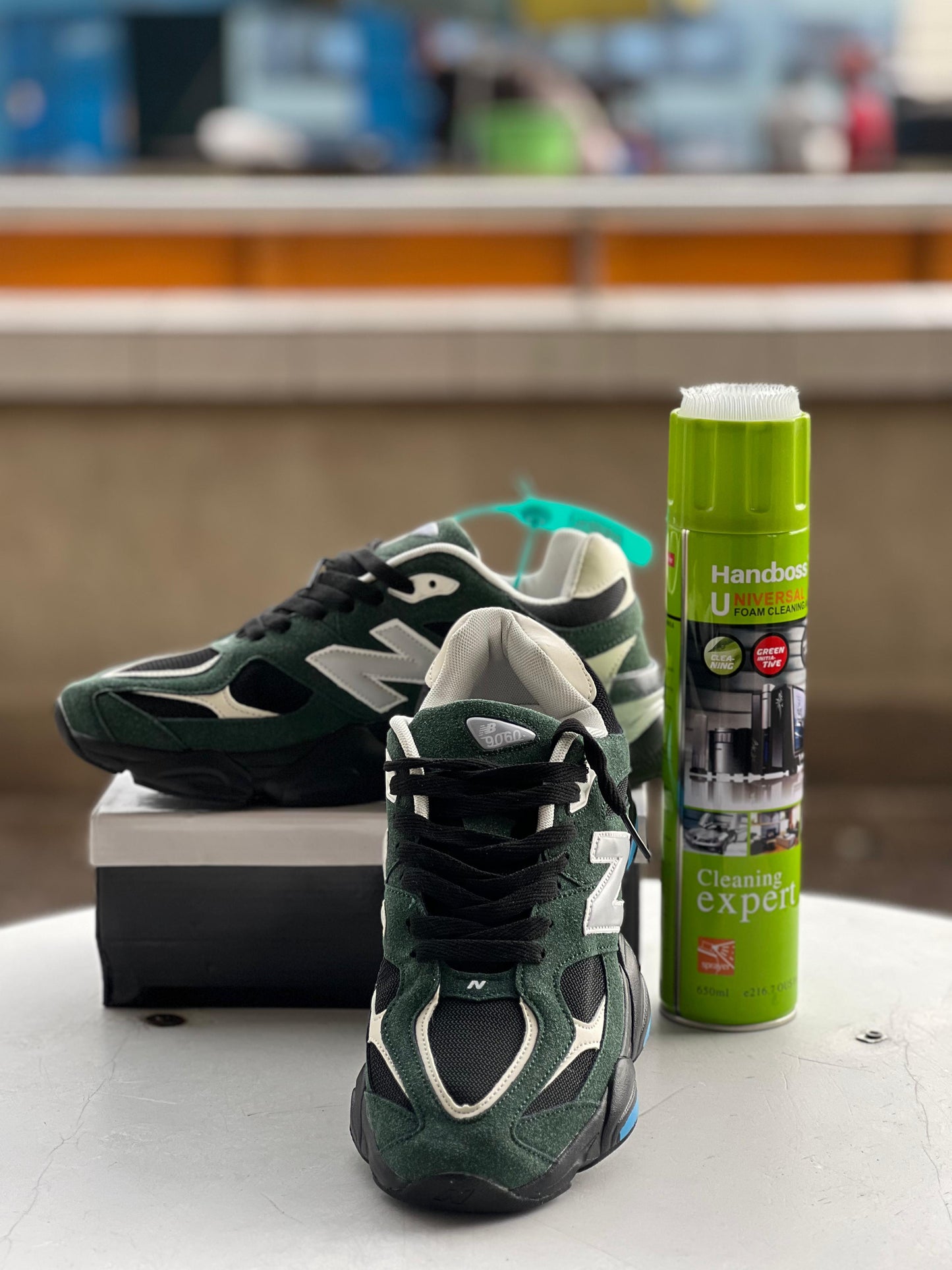 New Balance 9060 Green/Black