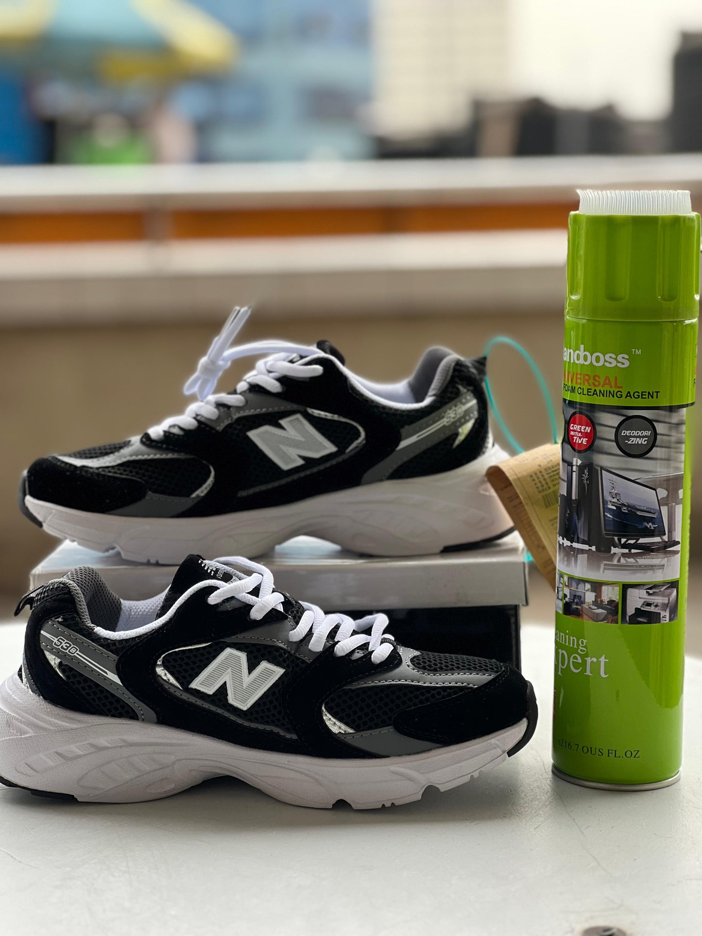 New Balance 530 Black/White