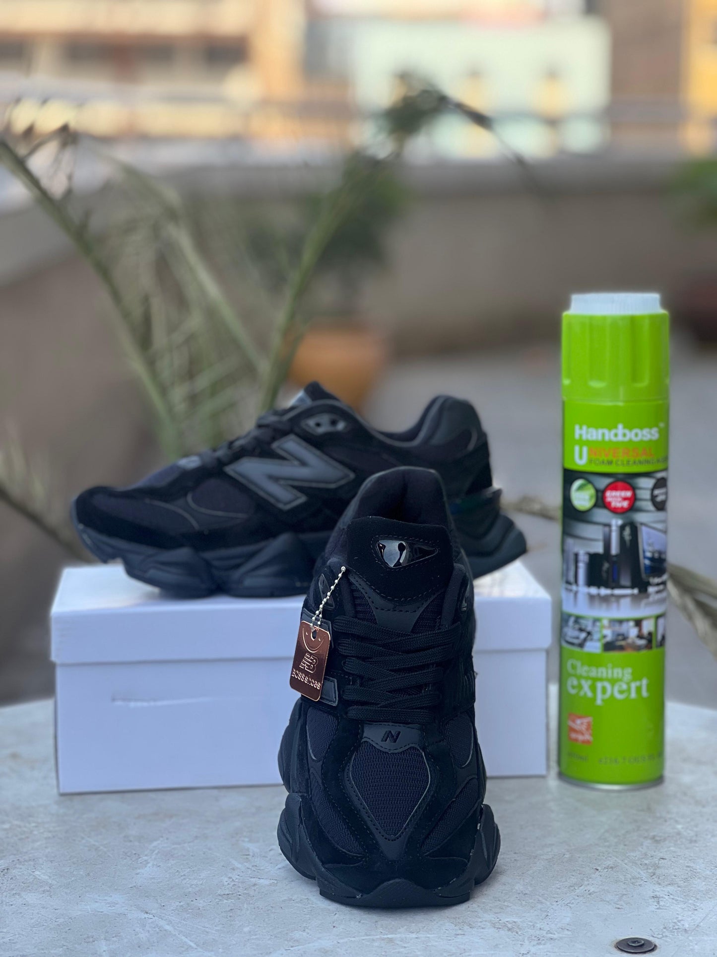 New Balance 9060 - All Black