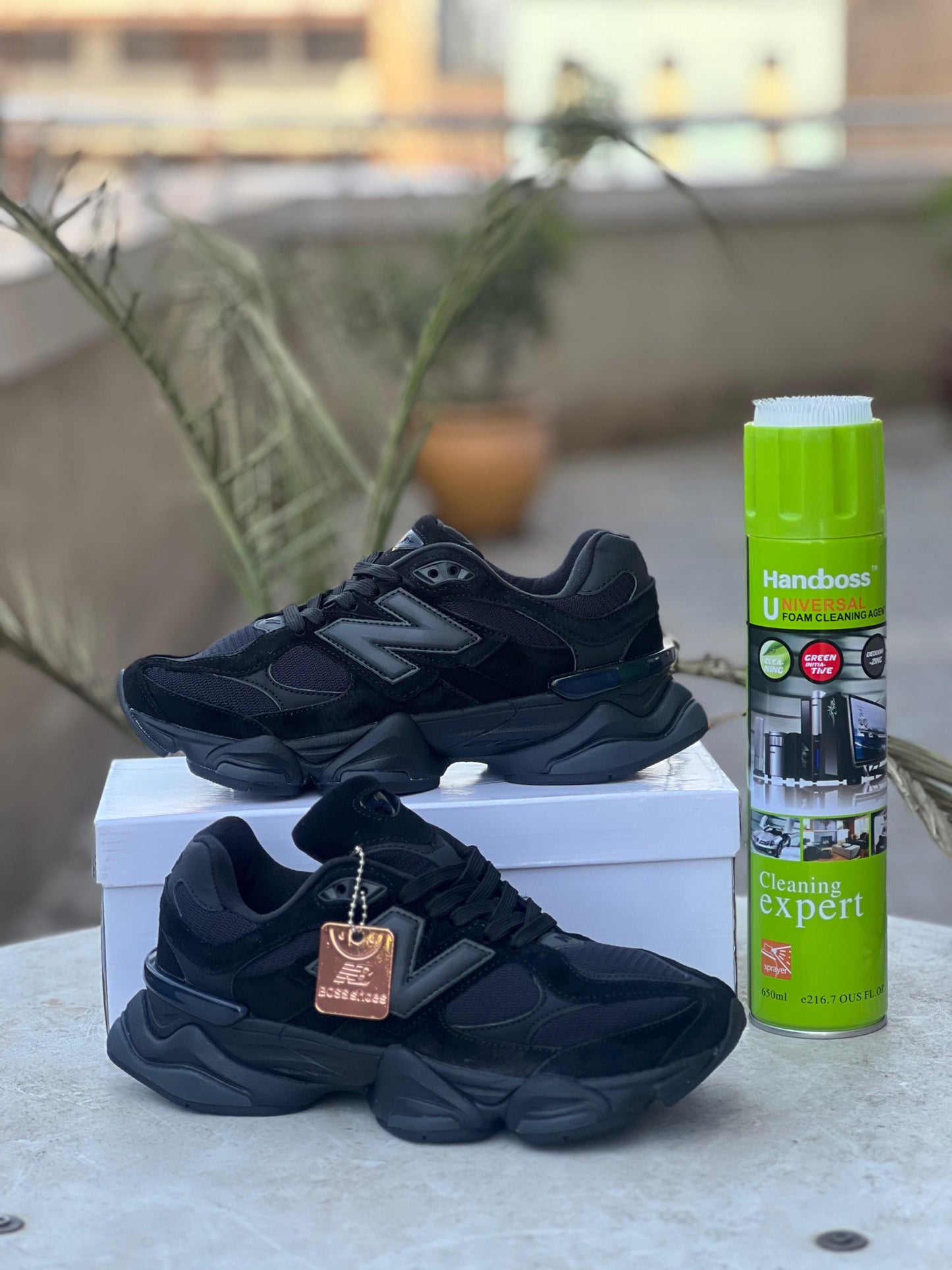 New Balance 9060 - All Black