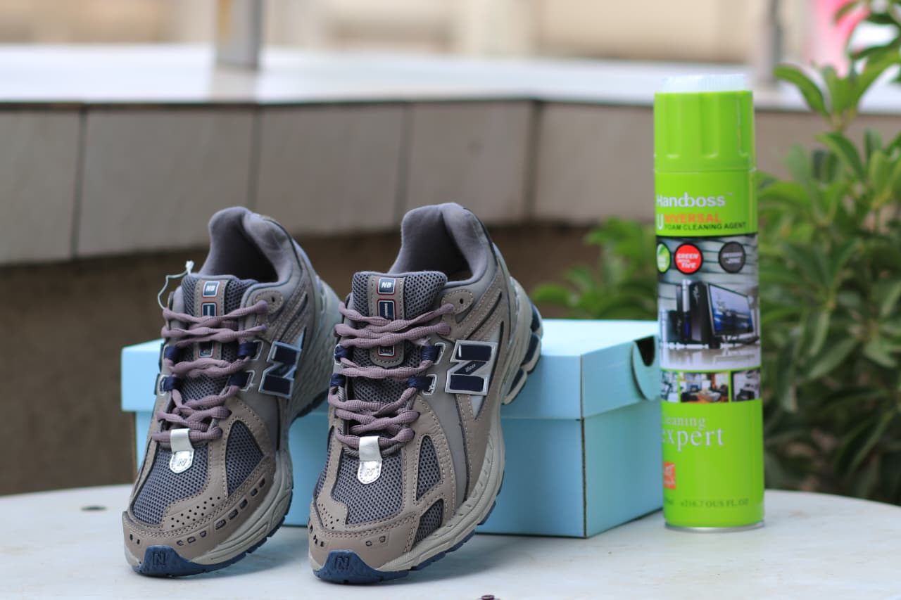 New Balance 1906R Brown Sneakers