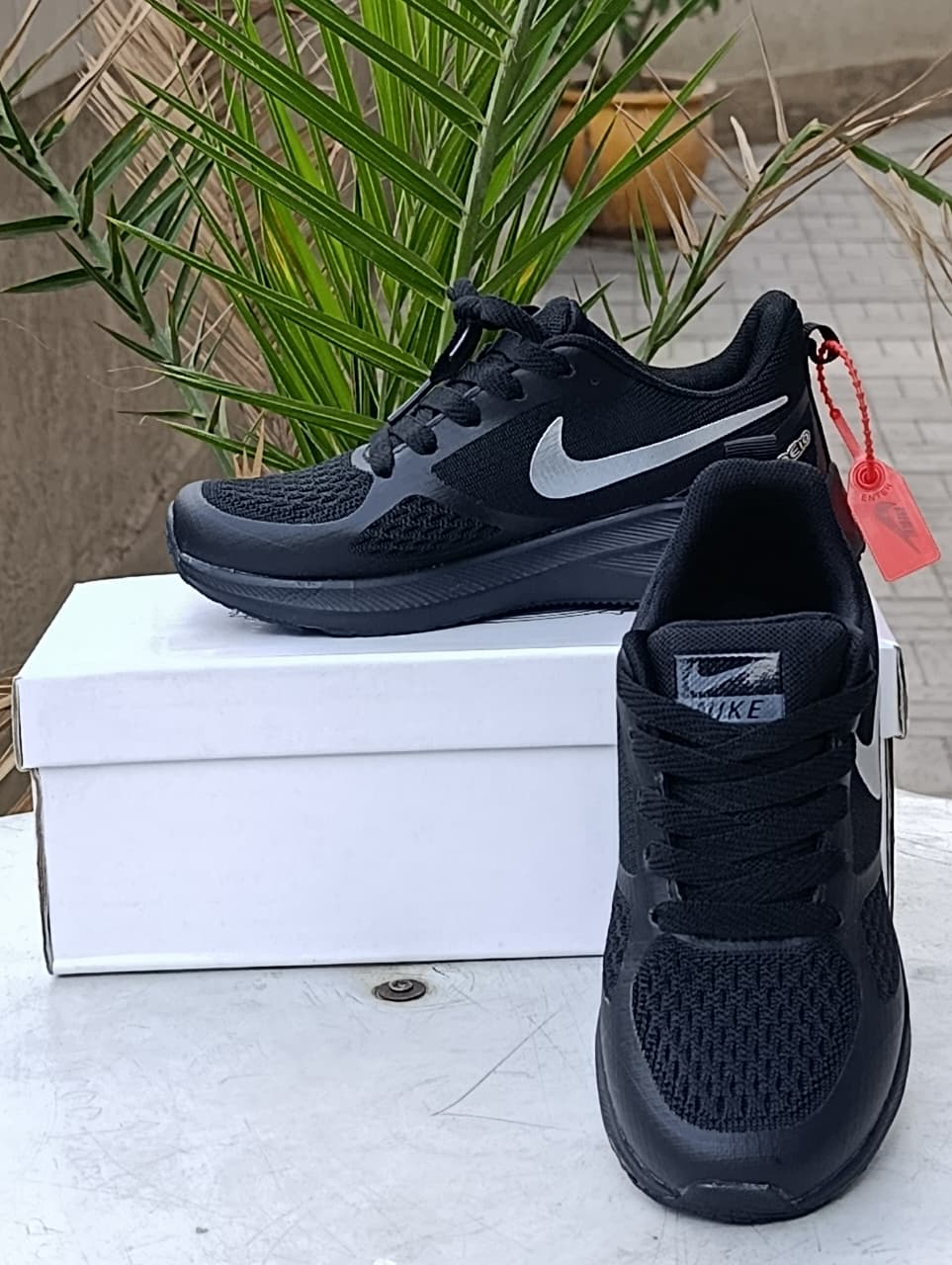 Nike Pegasus kids- All Black