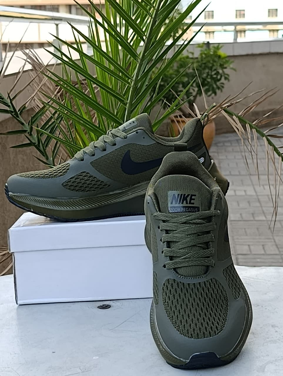 Nike Pegasus- Jungle Green