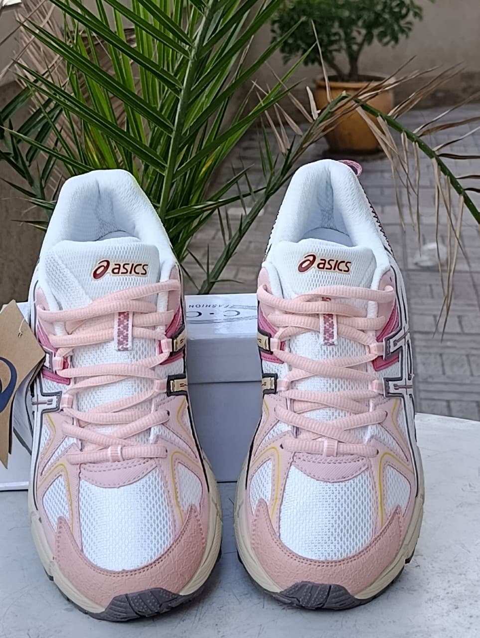 ASICS Desert Bloom Trail Runner-Pink sneakers