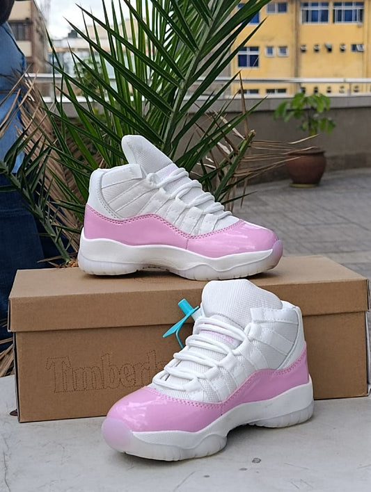 Kids Jordan 11 sneakers-Pink White