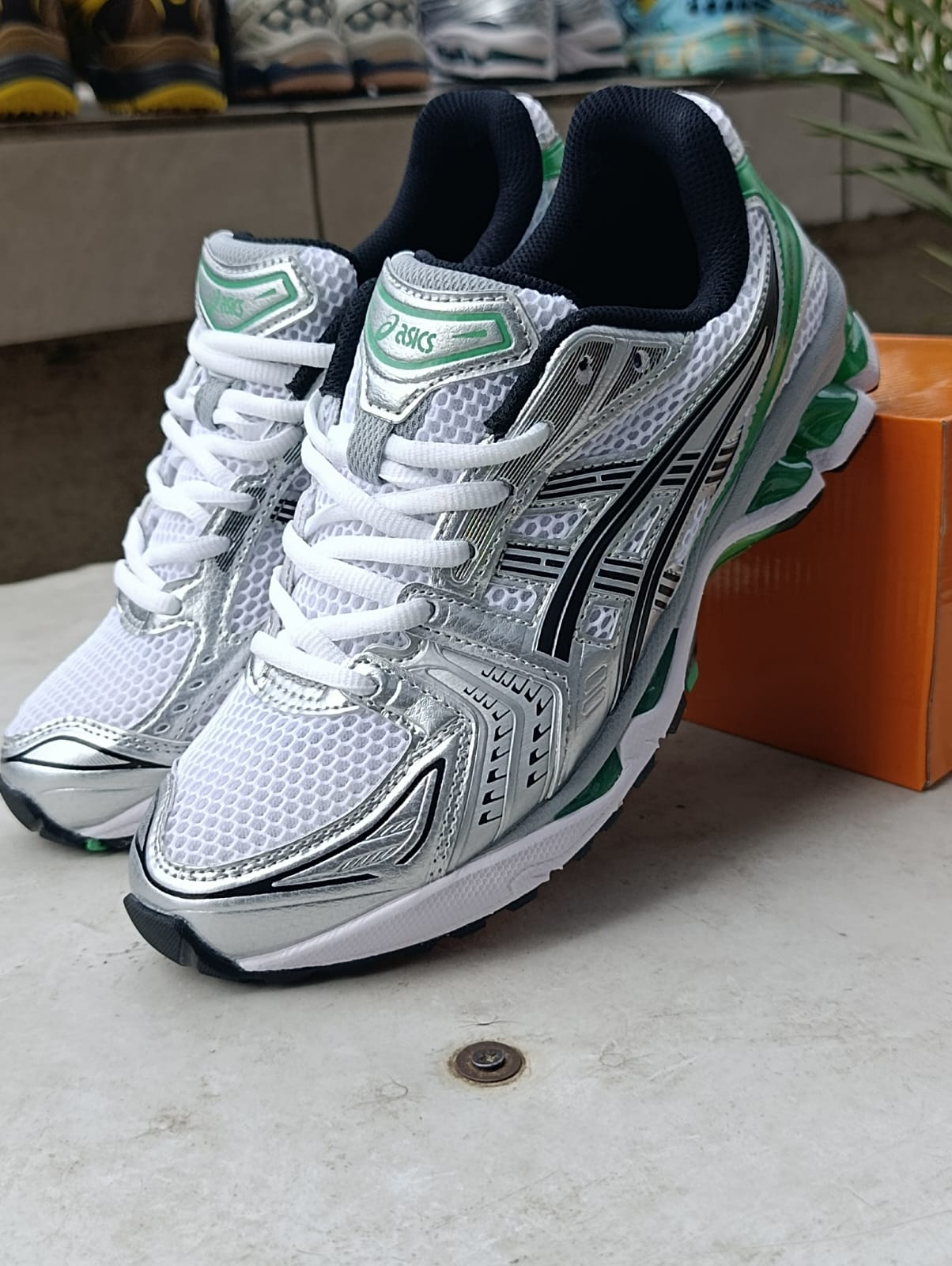 ASICS GEL-1130 - Retro Runner - White, Silver & Kelly Green