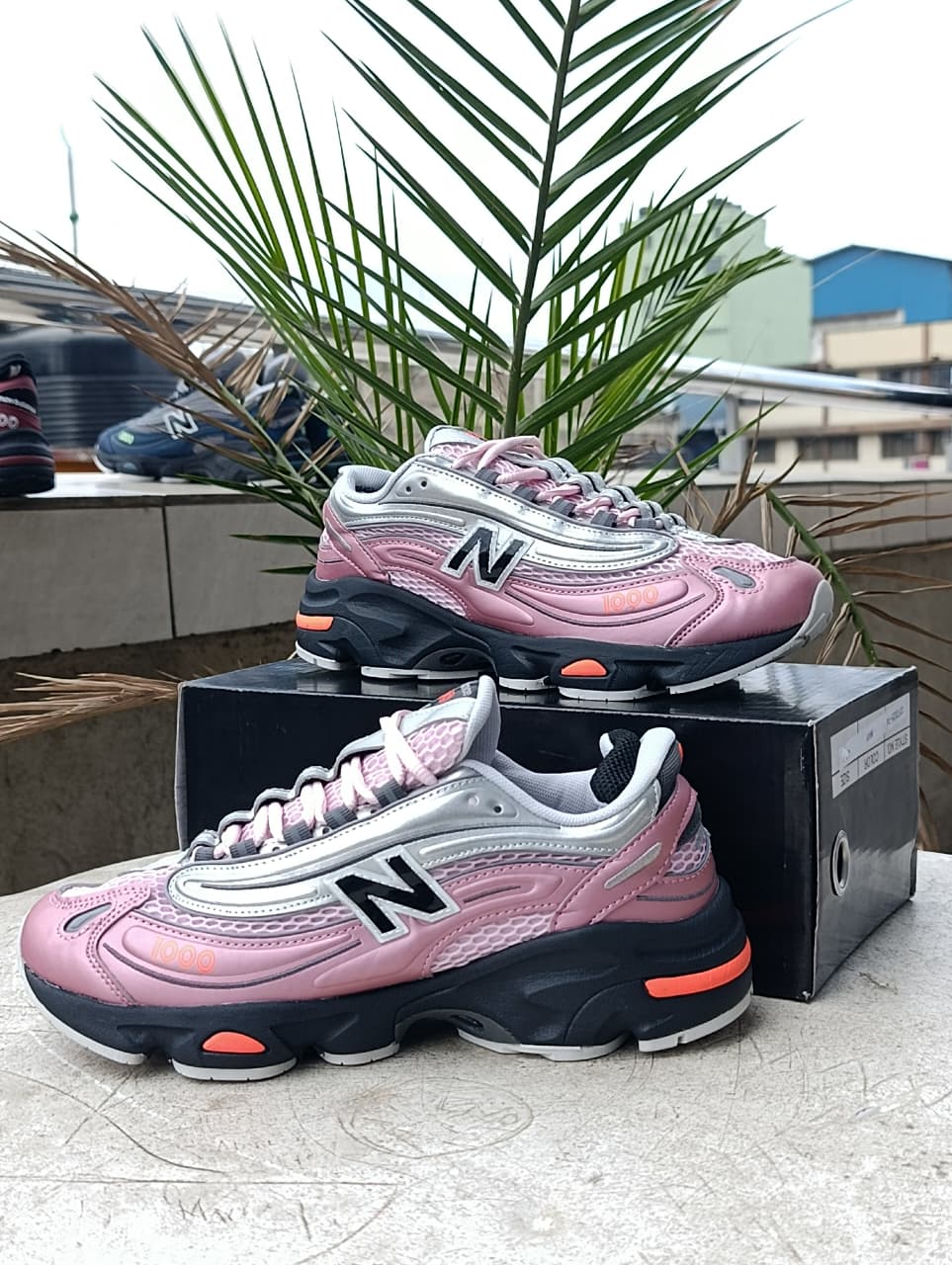 New Balance 1000 Pink/Metallic Silver