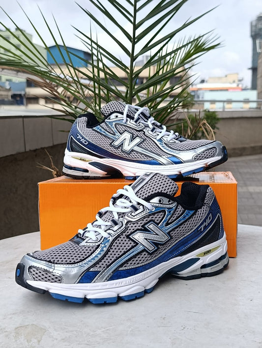 New Balance 740 Silver/Blue