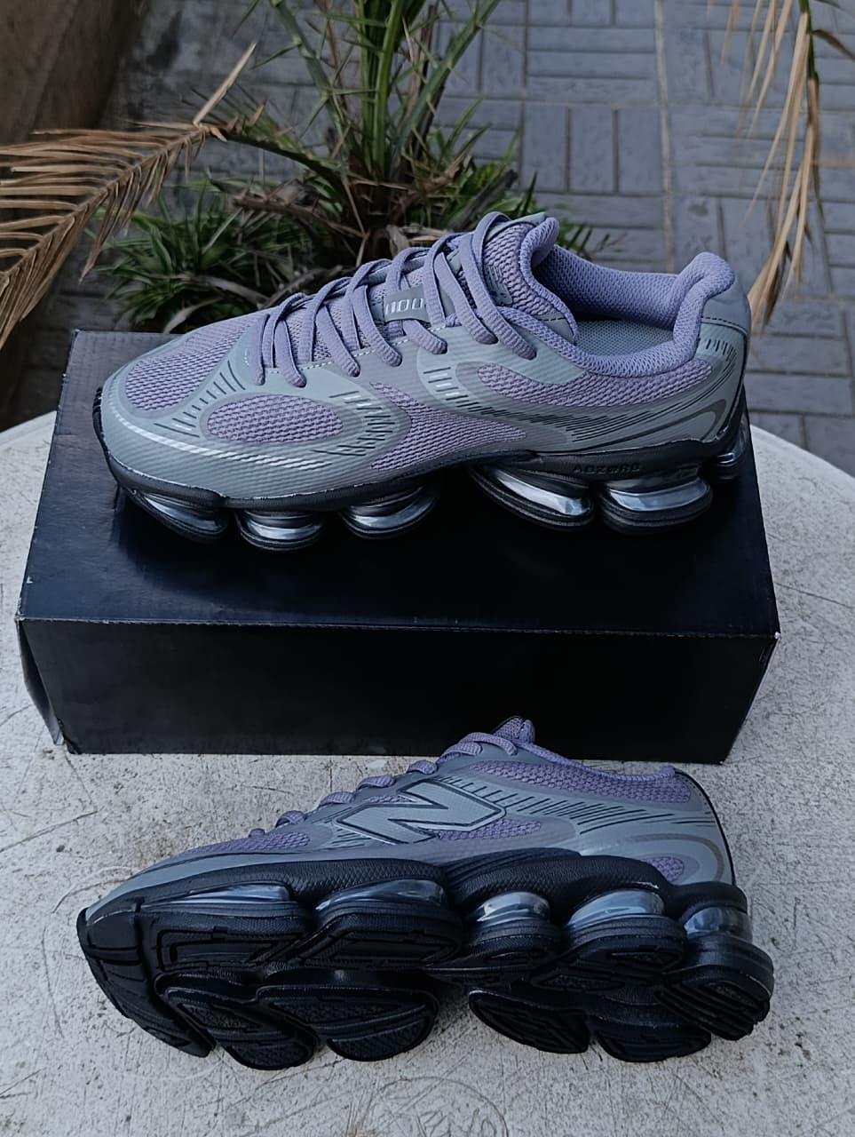 New Balance 2000 smoke grey